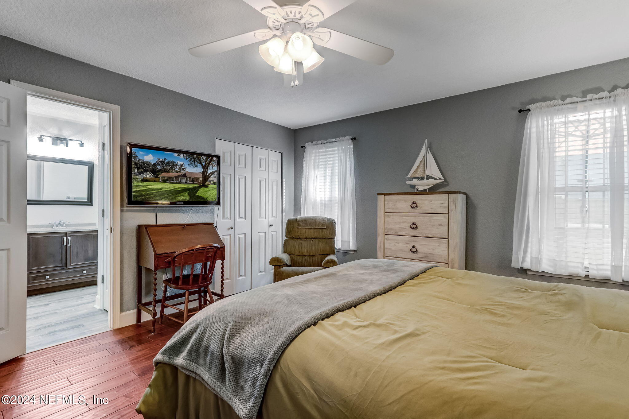 1502 Inverness Road Fernandina Beach, FL 32034 - Photo 18 of 34 31-web-or-mls-LR 1502 Inverness Rd AA-31