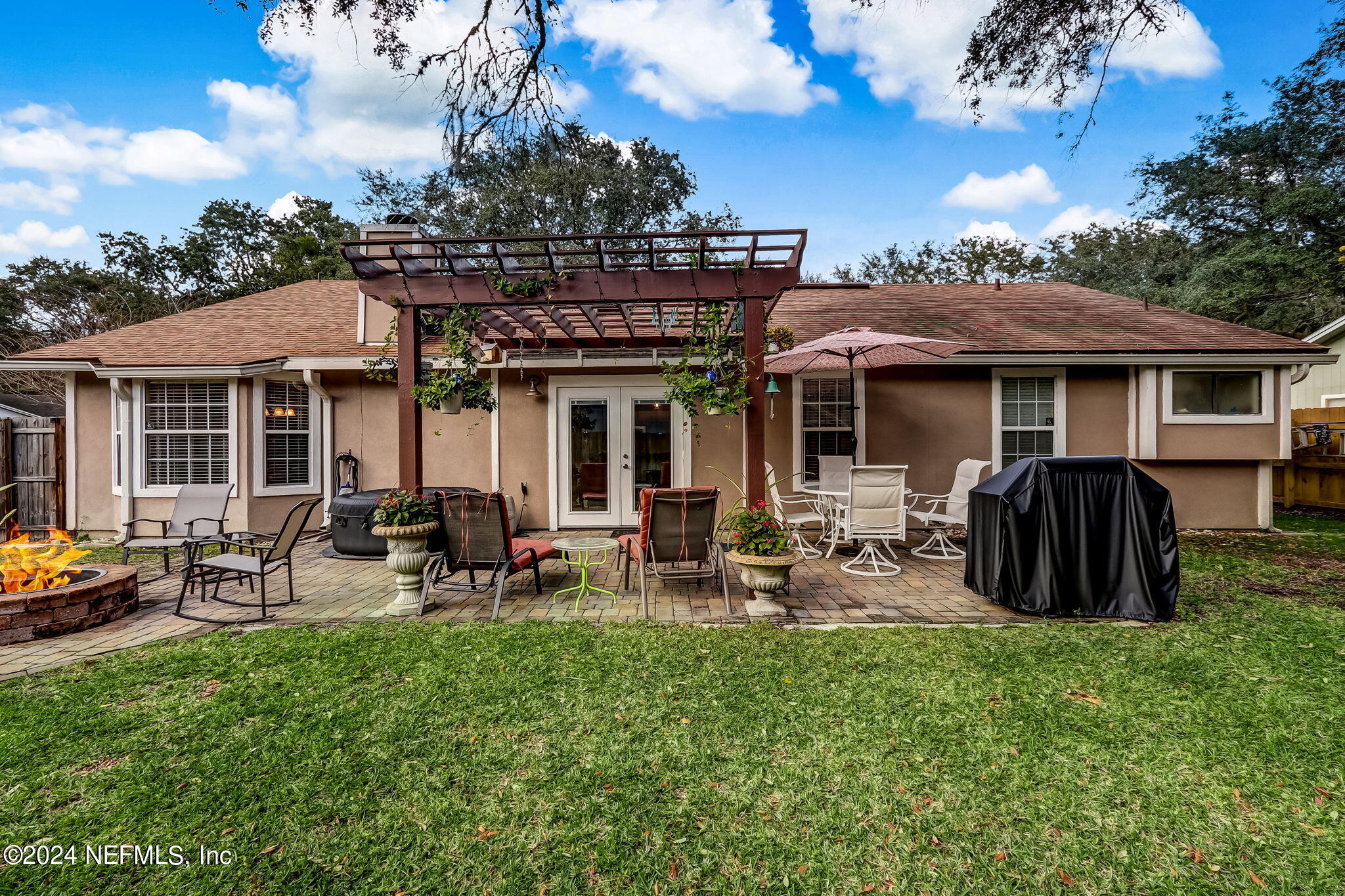 1502 Inverness Road Fernandina Beach, FL 32034 - Photo 5 of 34 54-web-or-mls-LR 1502 Inverness Rd AA-54