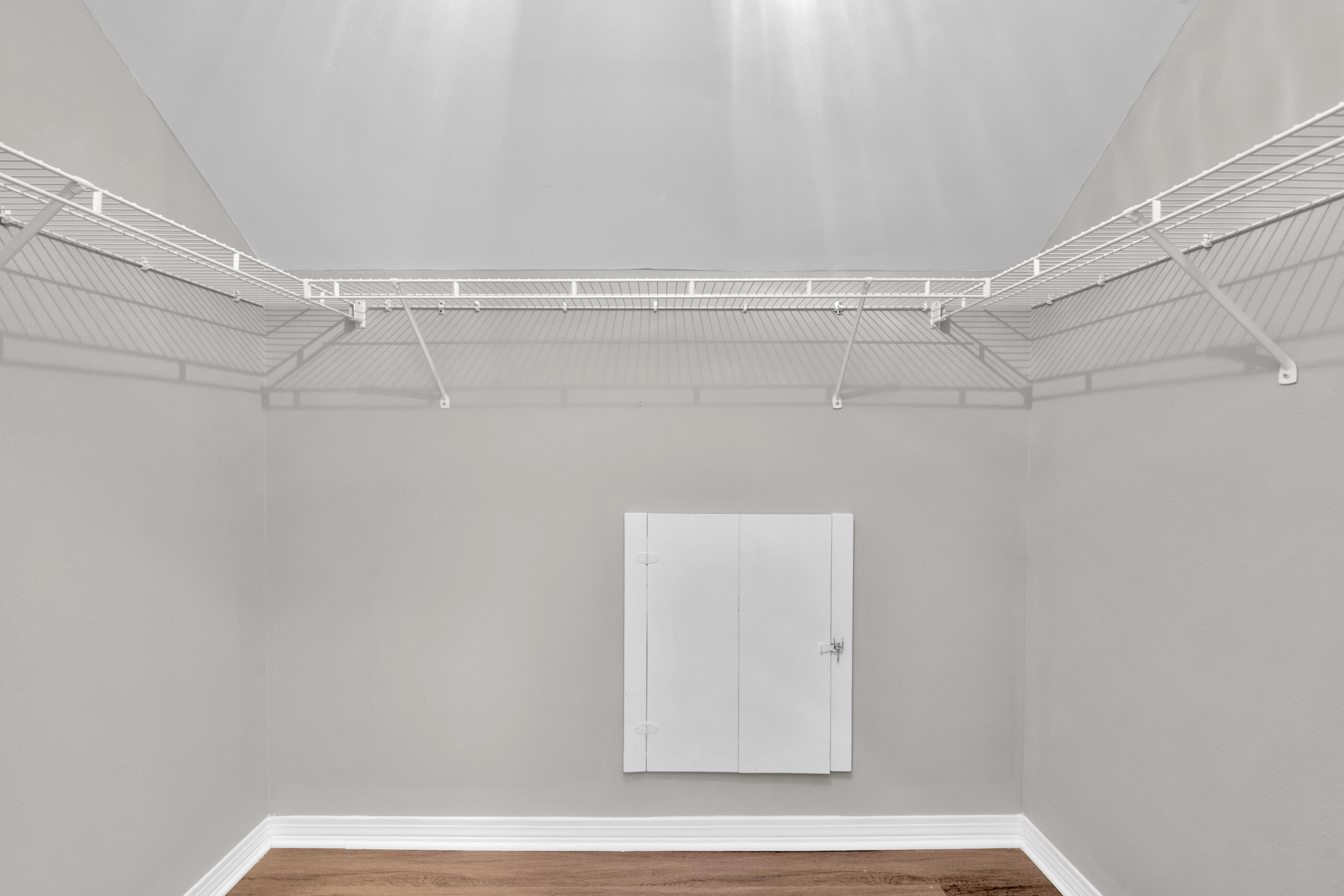 2805 Ping Lane Crestview, FL 32539 - Photo 19 of 30 a view of a room with shelf