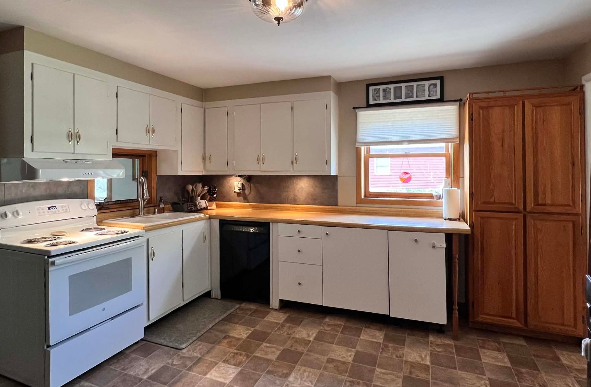 203 Main Street Ridgeway, WI 53582 - Photo 17 of 46