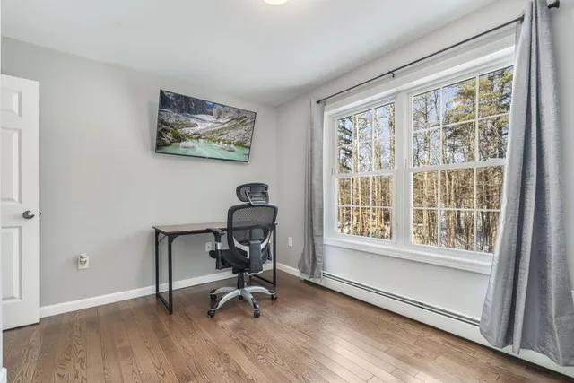 $449,000 | 136 Mountain Road, Raymond, ME 04071