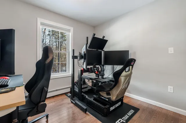 $449,000 | 136 Mountain Road, Raymond, ME 04071