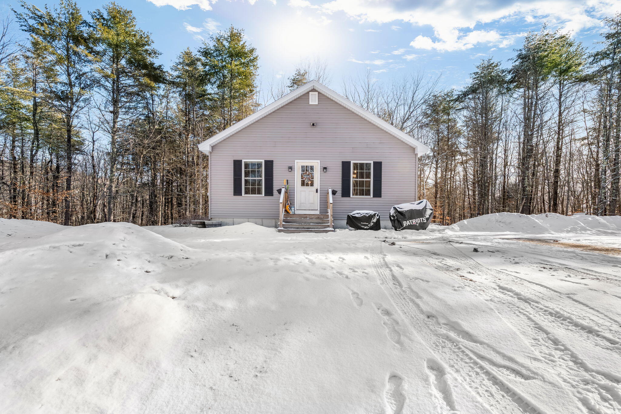 136 Mountain Road Raymond, ME 04071 - Photo 32 of 36 40-web-or-mls-136-mountain-rd