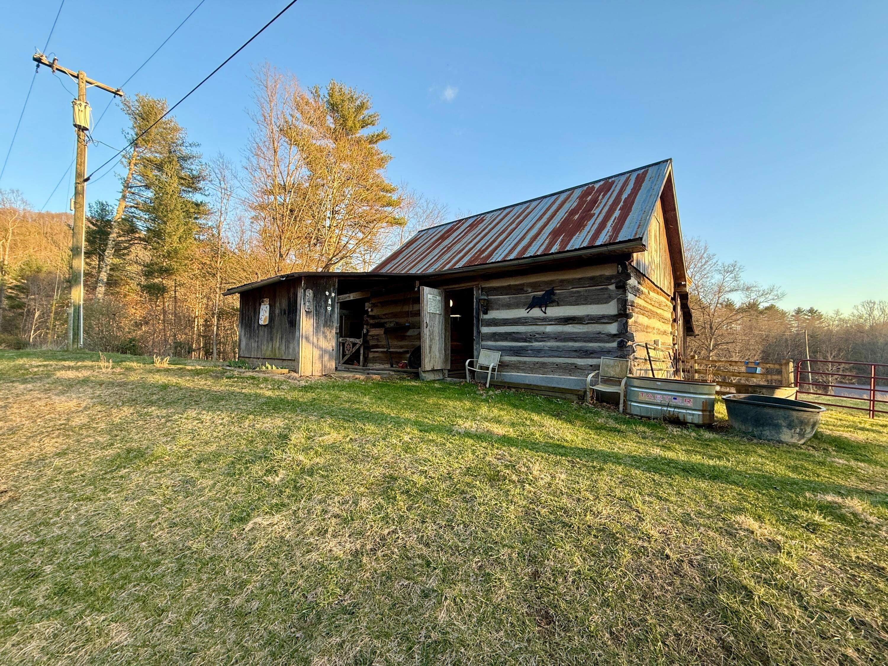 344 Squirrel Ridge Road Caldwell, WV 24925 - Photo 33 of 46 Unique Log Barn