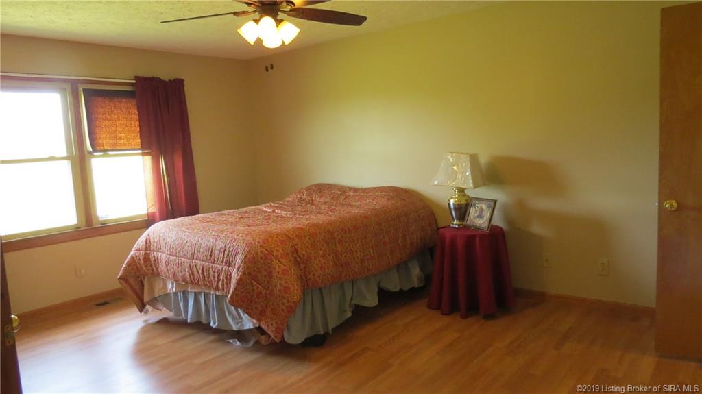 3261 Hamby Road Georgetown, IN 47122 - Photo 20 of 47