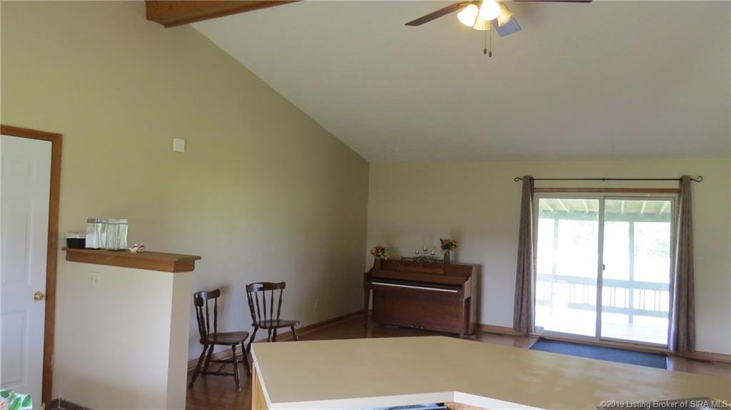 3261 Hamby Road Georgetown, IN 47122 - Photo 4 of 47