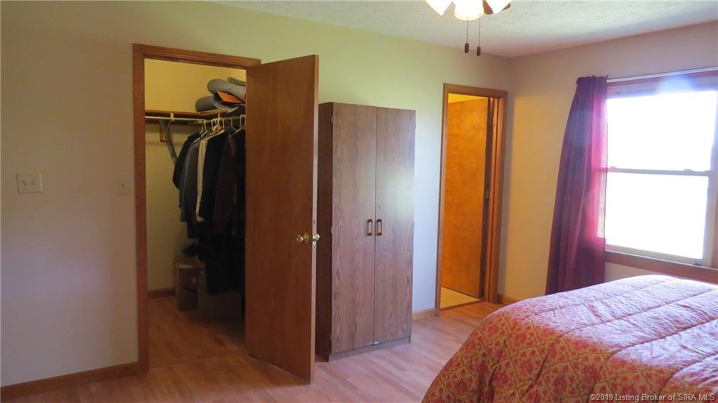 3261 Hamby Road Georgetown, IN 47122 - Photo 6 of 47