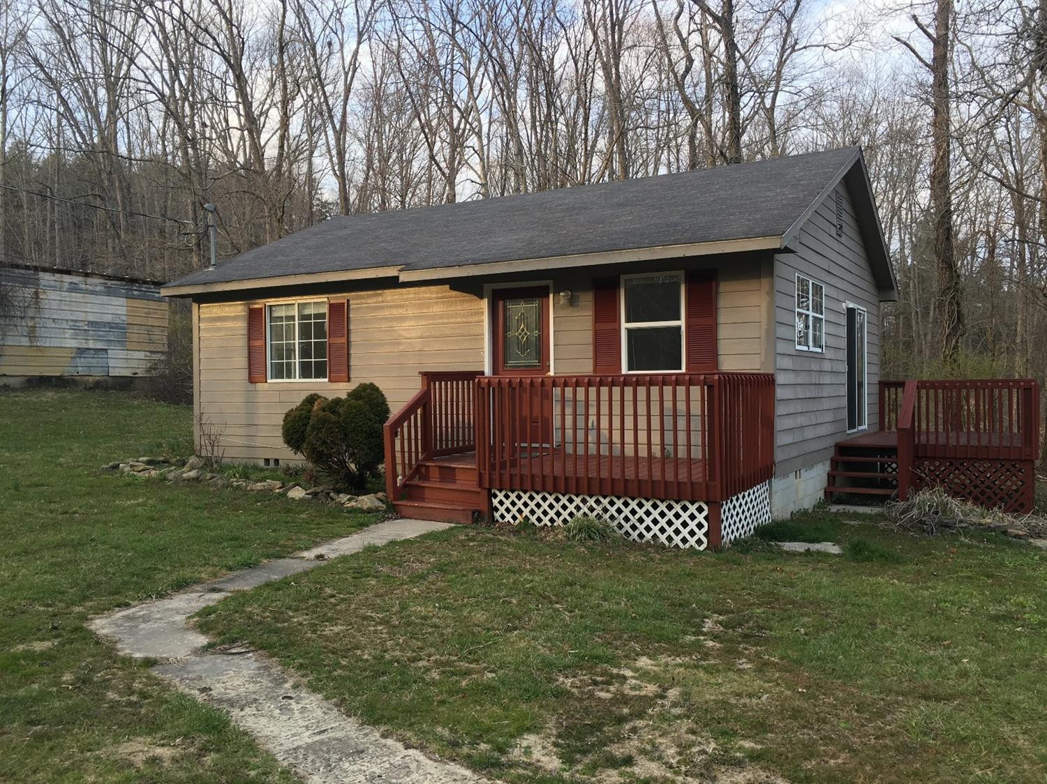 154 Rocky Hill Road Beattyville, KY 41311 - Photo 1 of 23 Listing Photo