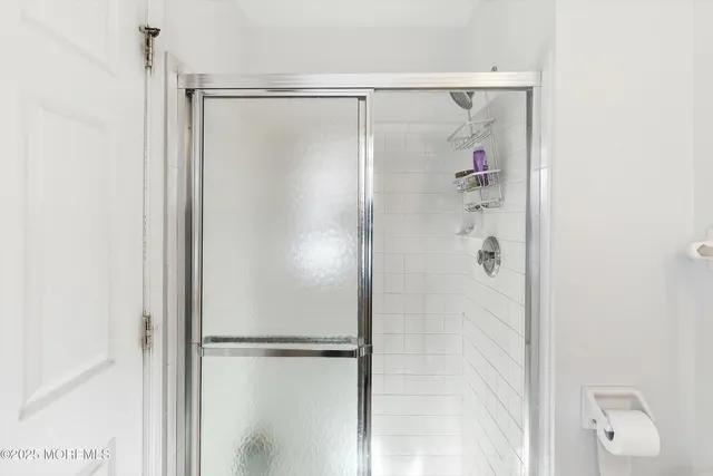 $810,000 | 17 Nate Lane, Howell, NJ 07731