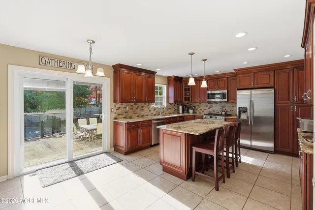 $810,000 | 17 Nate Lane, Howell, NJ 07731