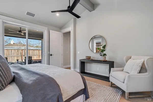 $1,250,000 | 6516 Old Redwood Highway, Windsor, CA 95492