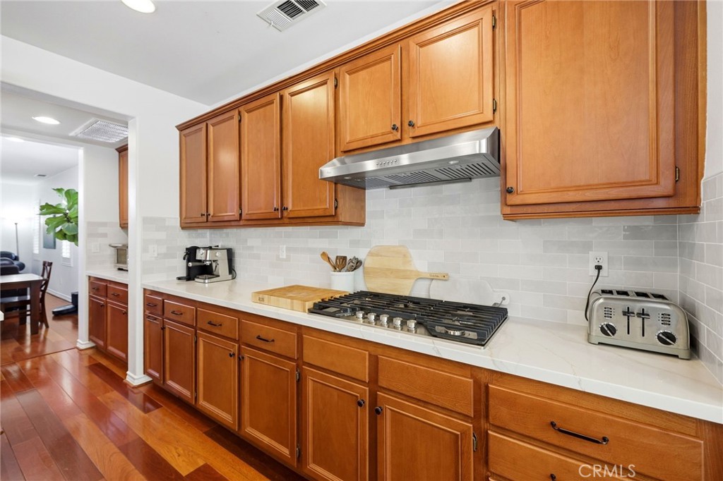 17213 Noble View Circle Riverside, CA 92503 - Photo 10 of 52