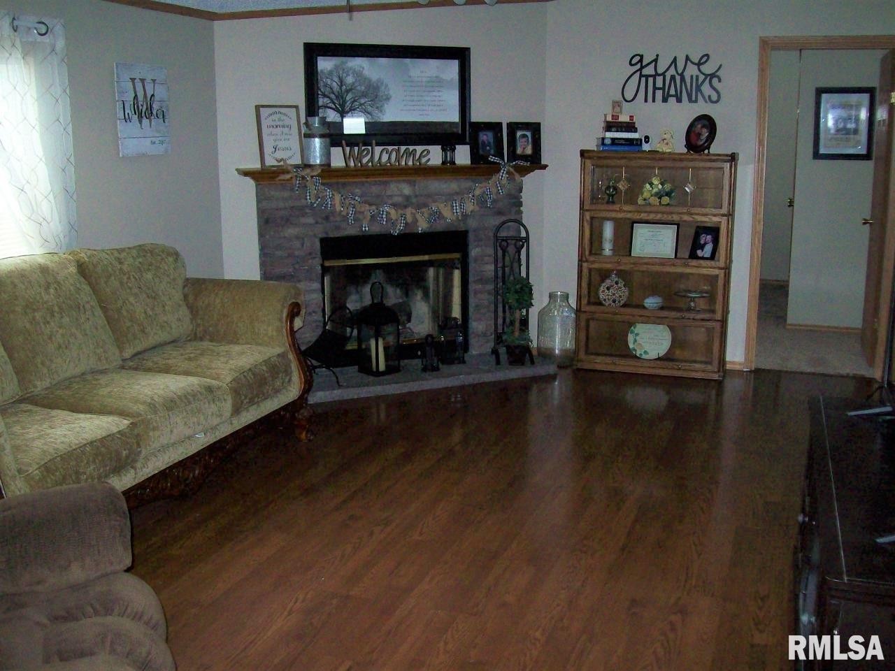 31 Friendship Road Alsey, IL 62694 - Photo 8 of 24