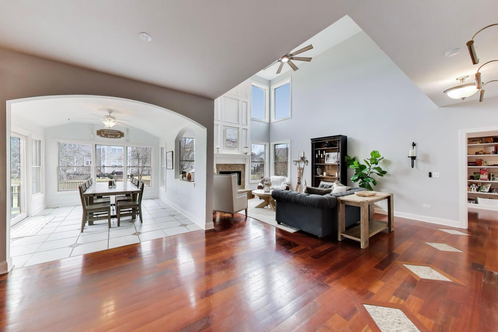 12915 Alpine Way Plainfield, IL 60585 - Photo 8 of 40