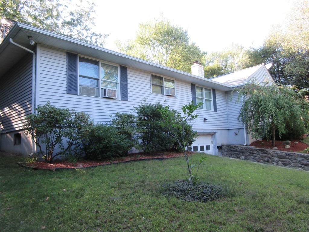 37 Chevy Chase Road Worcester, MA 01606 - Photo 1 of 28 Gallery Image 1