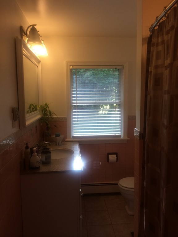 37 Chevy Chase Road Worcester, MA 01606 - Photo 10 of 28 Gallery Image 10