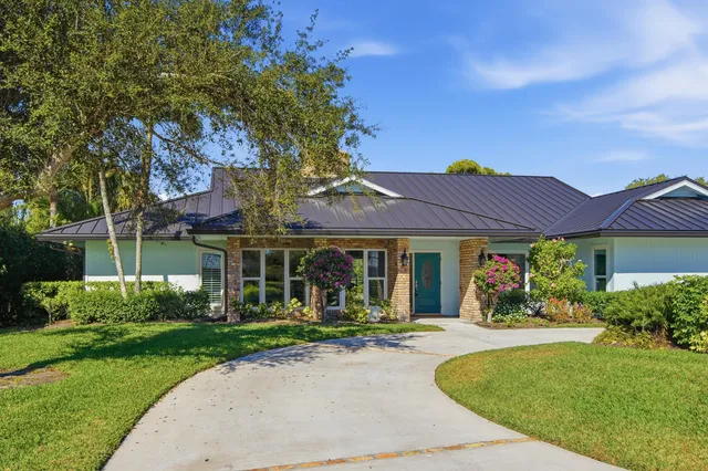 $899,000 | 5201 Southeast Burning Tree Circle, Stuart, FL 34997