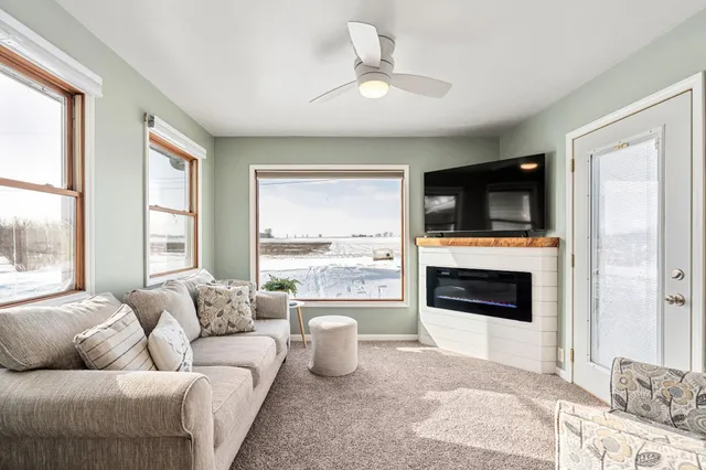 $305,000 | 34421 Old Highway 13, Waseca, MN 56093