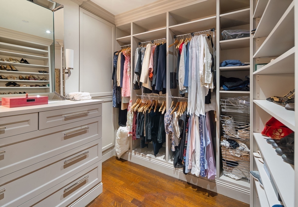 400 Stuart Street, Unit 20A Boston, MA 02116 - Photo 15 of 26