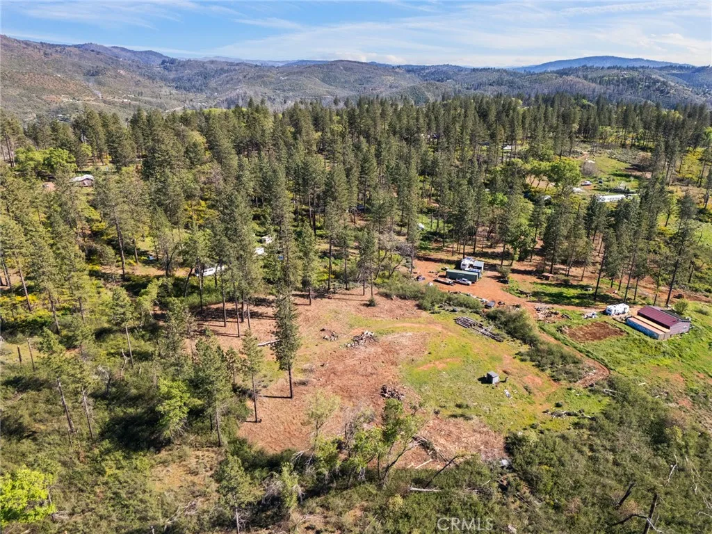 2922 Lost Ridge Oroville, CA 95965 - Photo 18 of 21 a view of a city with mountain