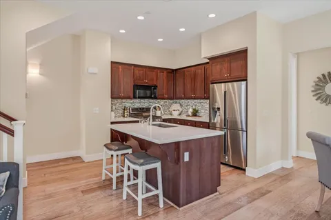 $1,580,000 | 1942 San Luis Avenue, Mountain View, CA 94043