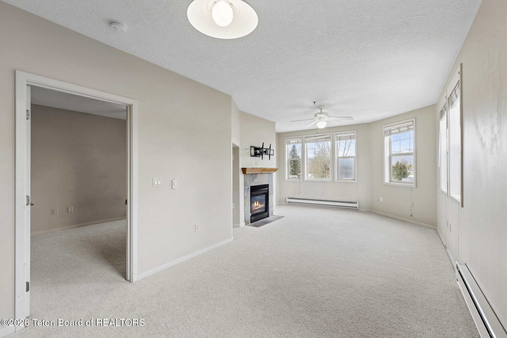 1325 Highway 89, Unit 219 Jackson, WY 83001 - Photo 3 of 15 Living Room