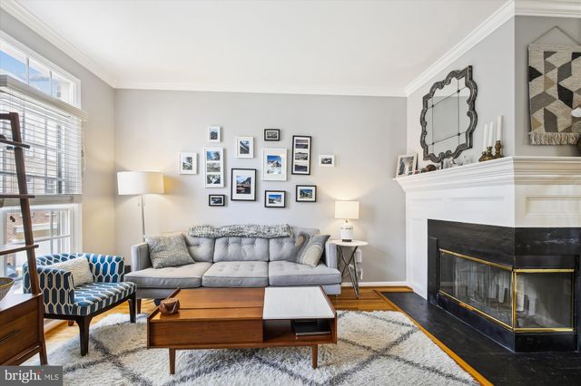 $1,045,000 | 1906 North Daniel Street, Arlington, VA 22201