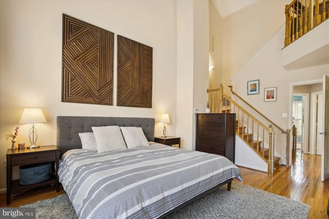 $1,045,000 | 1906 North Daniel Street, Arlington, VA 22201