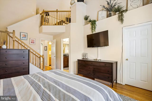 $1,045,000 | 1906 North Daniel Street, Arlington, VA 22201