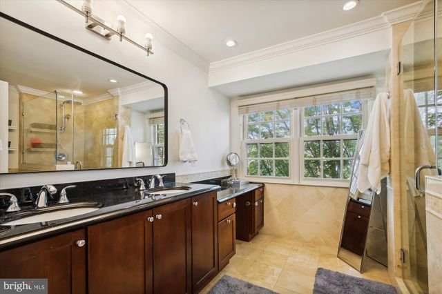 $1,045,000 | 1906 North Daniel Street, Arlington, VA 22201