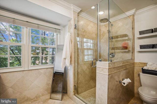 $1,045,000 | 1906 North Daniel Street, Arlington, VA 22201