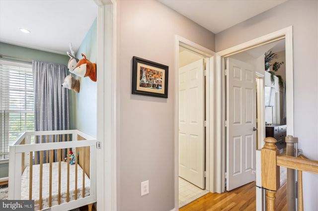 $1,045,000 | 1906 North Daniel Street, Arlington, VA 22201