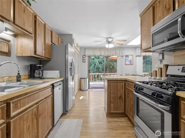 $520,000 | 19207 78th Street East, Bonney Lake, WA 98391