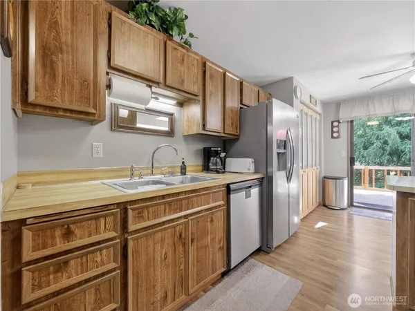 $520,000 | 19207 78th Street East, Bonney Lake, WA 98391