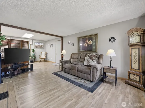 $520,000 | 19207 78th Street East, Bonney Lake, WA 98391