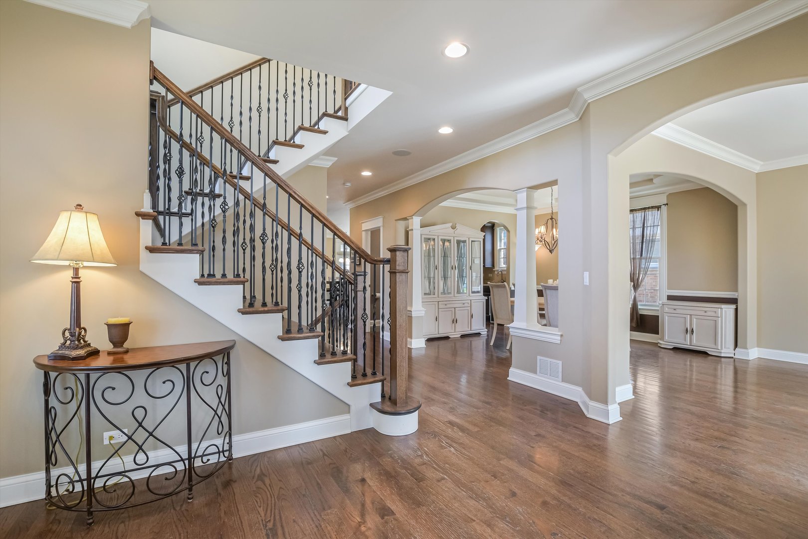 7524 West Jonquil Terrace Niles, IL 60714 - Photo 3 of 35