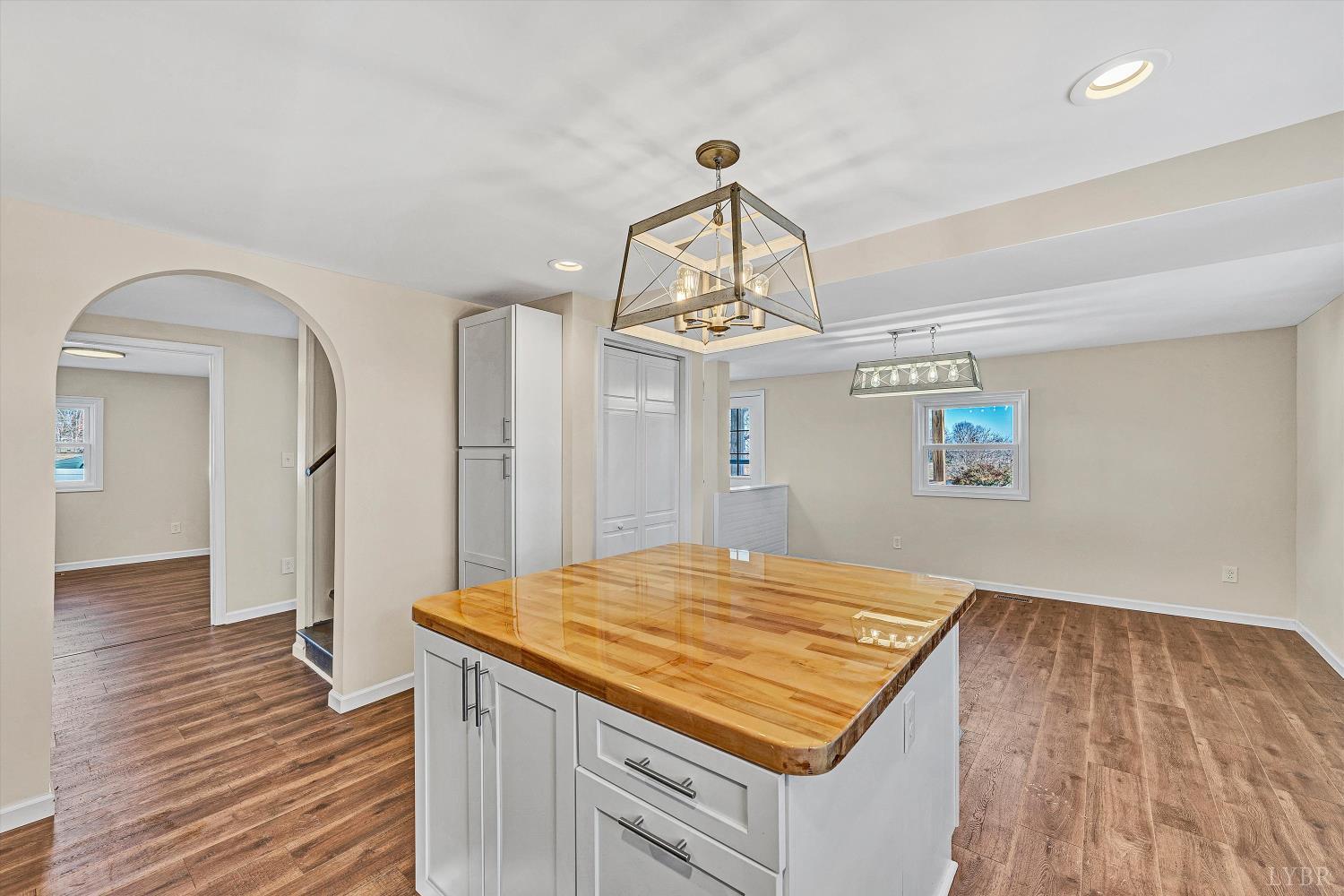 1088 Piney Grove School Road Moneta, VA 24121 - Photo 19 of 52