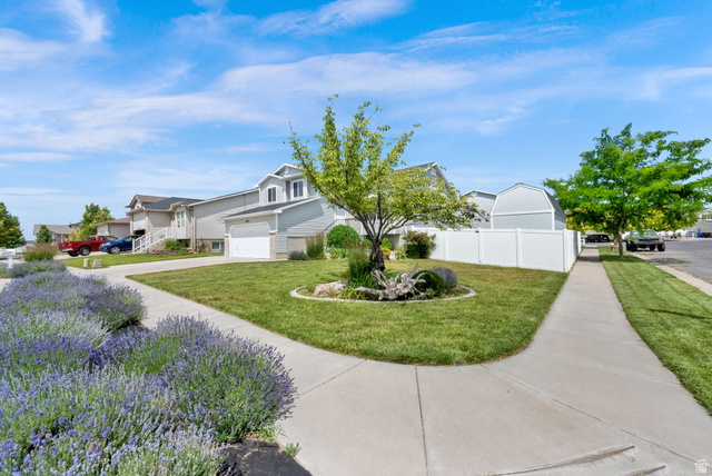 2011 South 2830th Street West Syracuse, UT 84075 - Photo 7 of 27