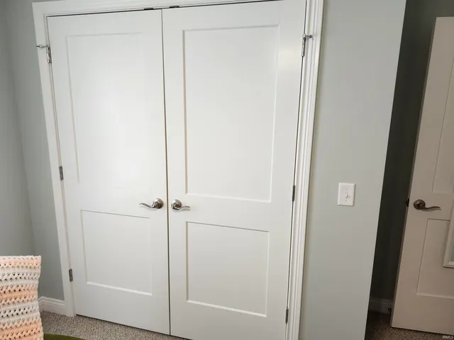 $158,800 | 211 West Locust Street, Unit 2, Fort Branch, IN 47648