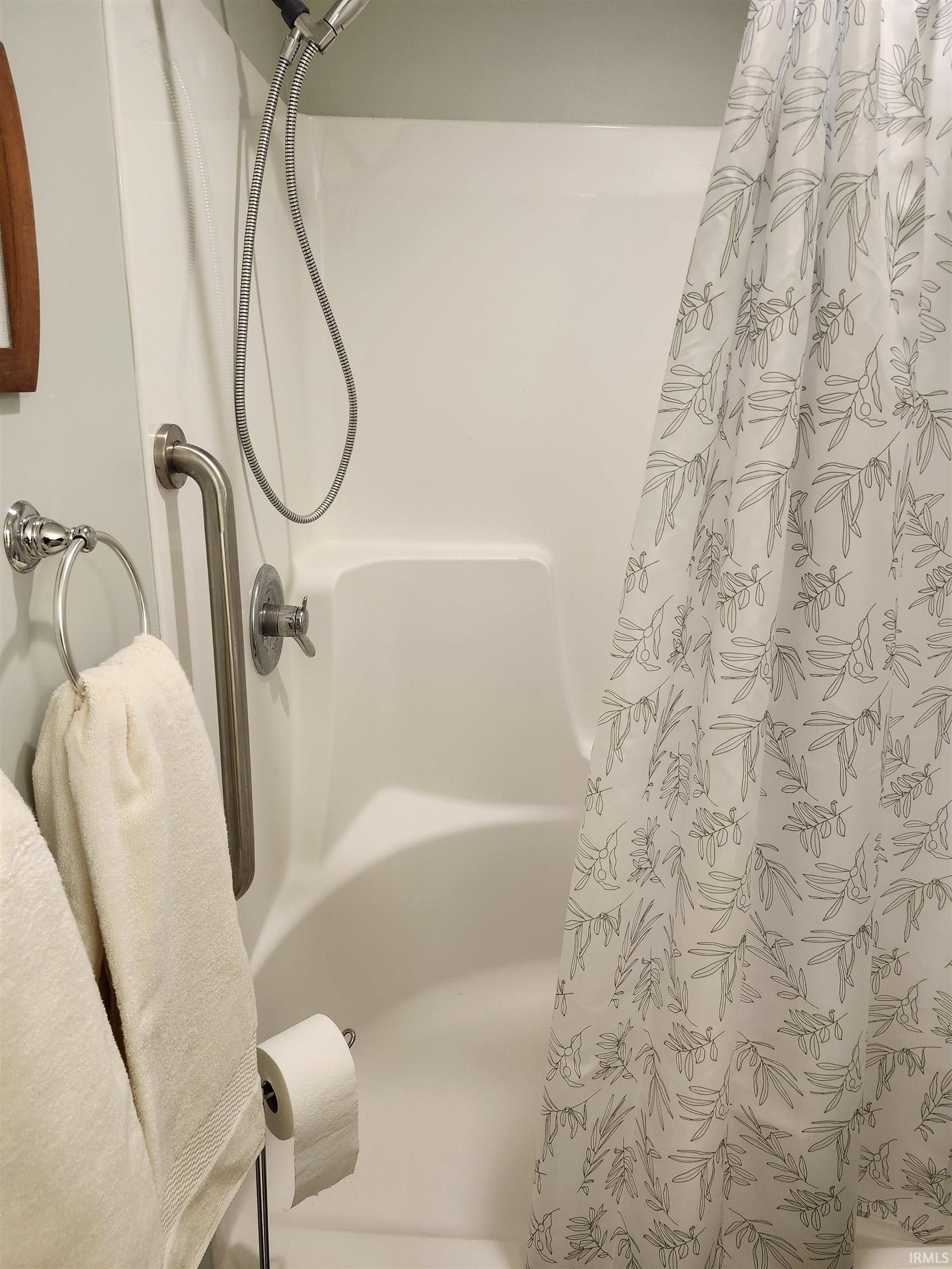 211 West Locust Street, Unit 2 Fort Branch, IN 47648 - Photo 24 of 30