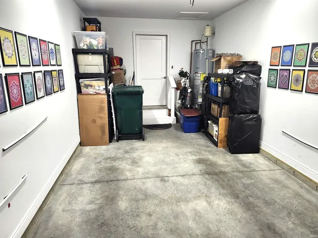 $158,800 | 211 West Locust Street, Unit 2, Fort Branch, IN 47648