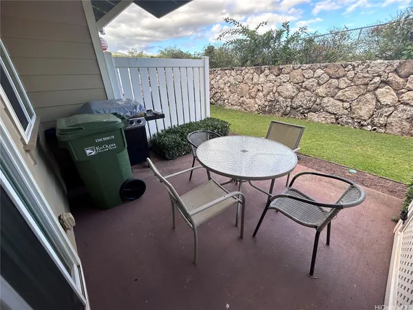 $5,000 | 92-1524 Ali'inui Drive, Unit 2407, Kapolei, HI 96707