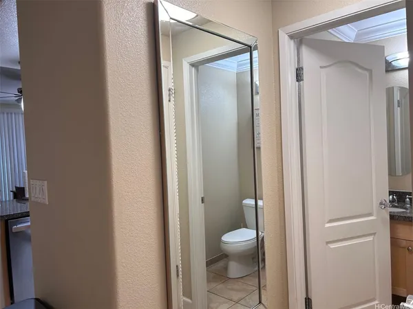 $5,000 | 92-1524 Ali'inui Drive, Unit 2407, Kapolei, HI 96707