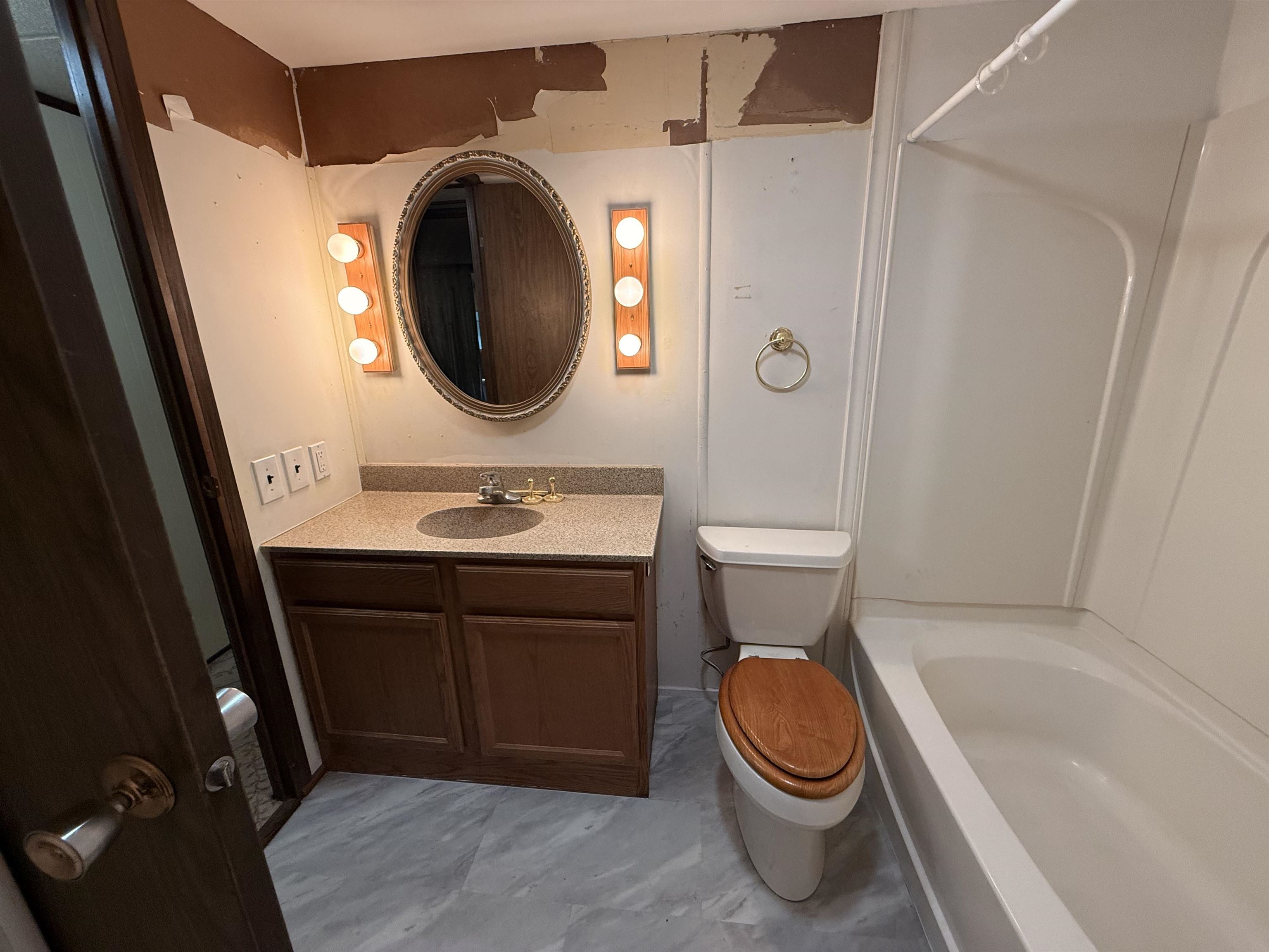 N750 Golf, Unit 14 Prairie du Sac, WI 53578 - Photo 22 of 27