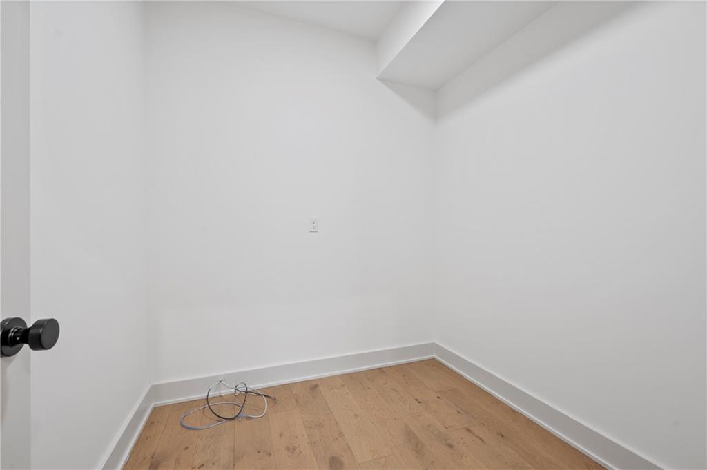 226 38th Street Pittsburgh, PA 15201 - Photo 22 of 42 a view of a small space