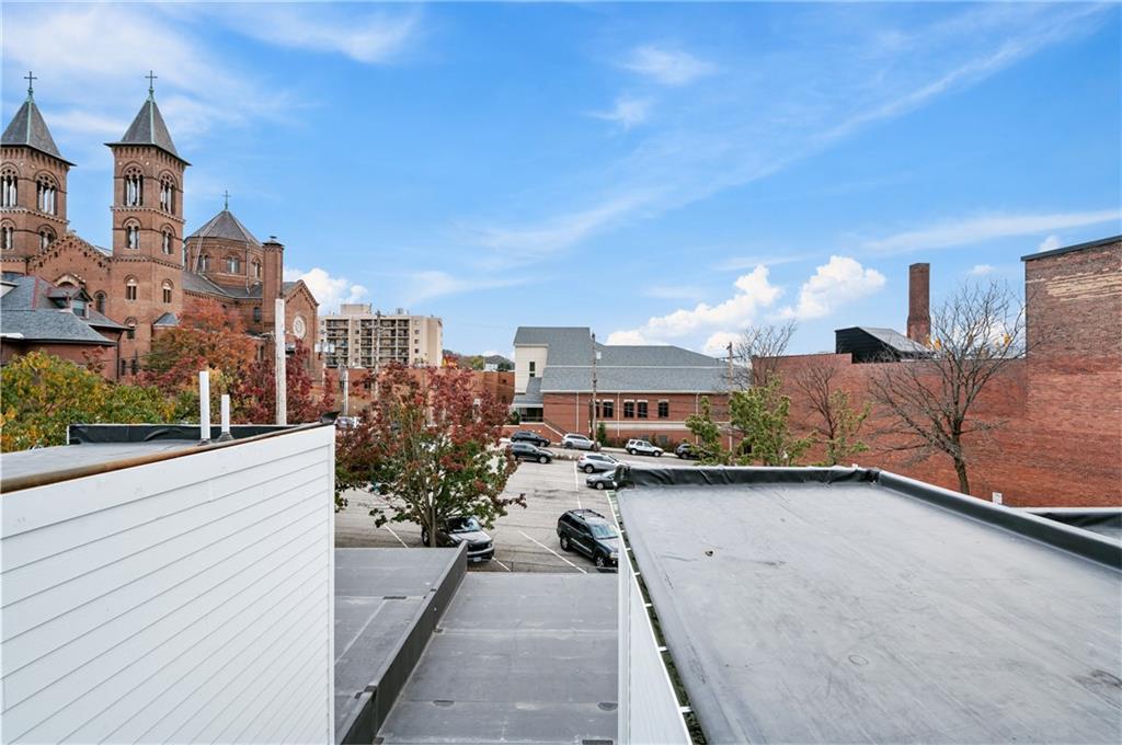 226 38th Street Pittsburgh, PA 15201 - Photo 33 of 42 a view of a city from a balcony