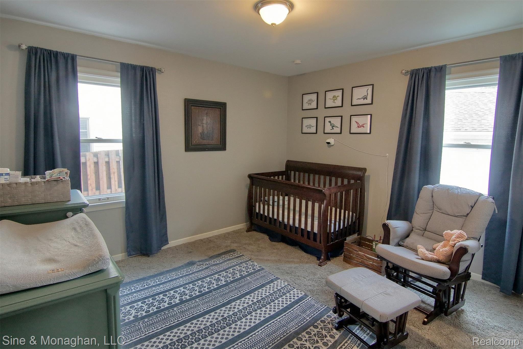 1226 Hampton Road Grosse Pointe, MI 48236 - Photo 13 of 26 13-2nd Bedroom.jpg