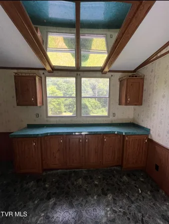 $80,000 | 765 Crabtree Hollow, Clintwood, VA 24228
