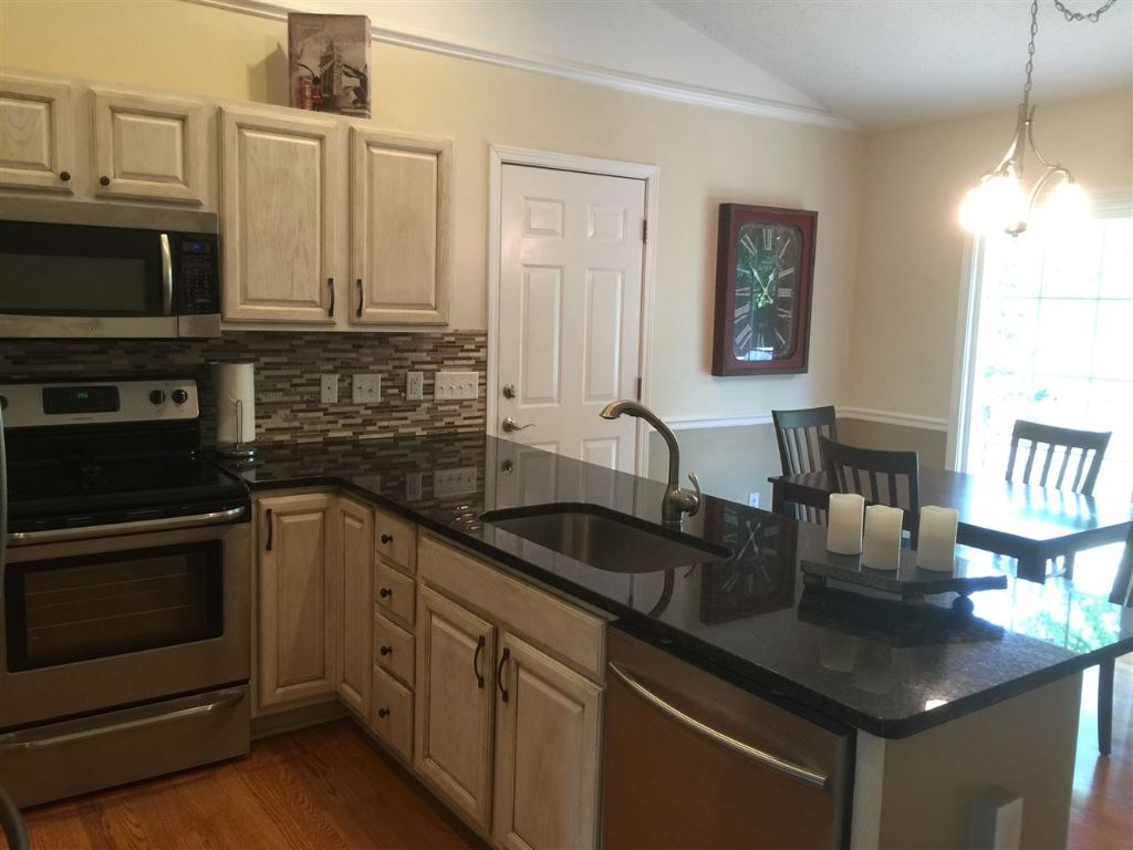 213 Maple Drive Anderson, SC 29621 - Photo 4 of 25