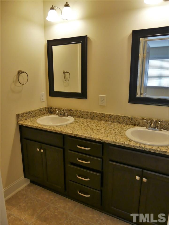 2808 Bogle Branch Court Raleigh, NC 27606 - Photo 14 of 27 Gallery Image 14